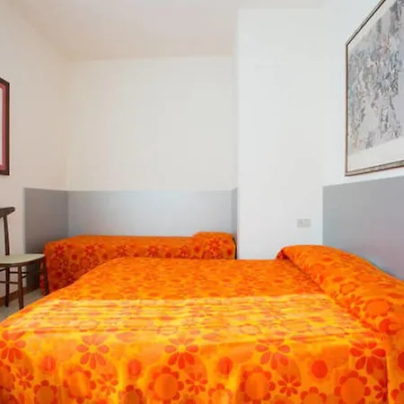 Big And Luminous Flat In Apartment *