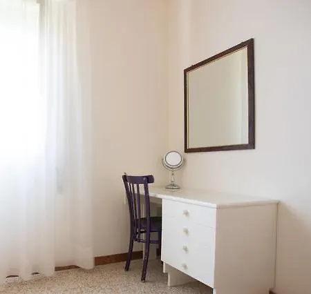 Big And Luminous Flat In Apartment *