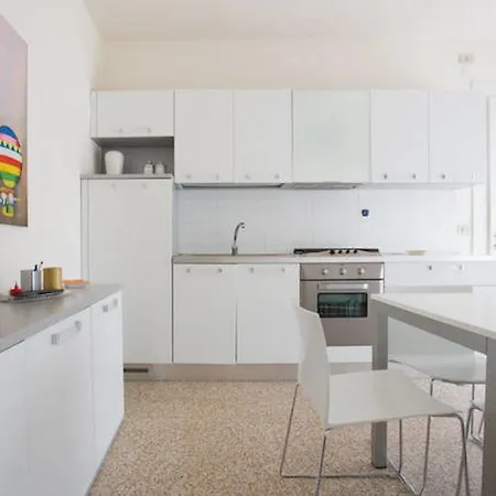Big And Luminous Flat In Appartamento Lido di Jesolo